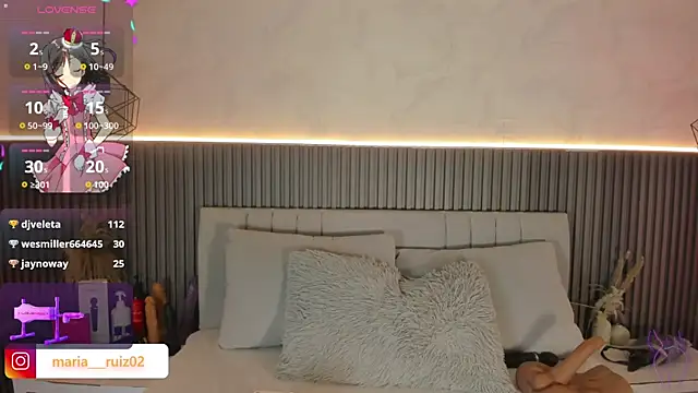 PAULETEJOHNSON live cam on StripChat