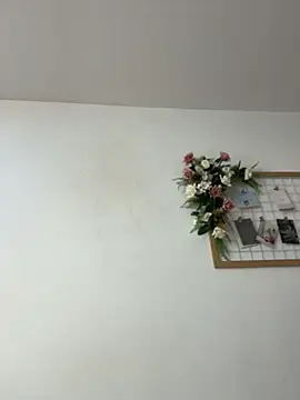IvonneOwen webcam