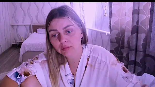 MagicKatarina_ live cam on StripChat