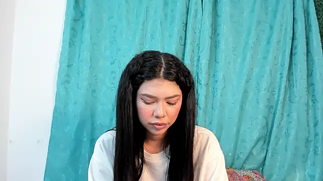 Nathy_Pelaez live cam on StripChat