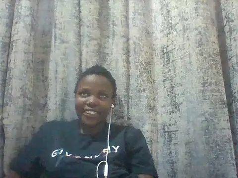 tina_2030 webcam