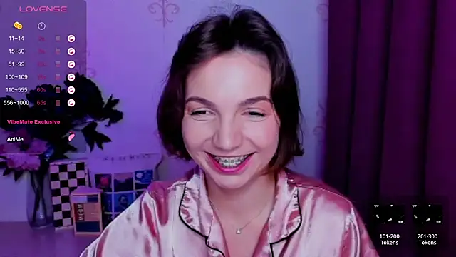 KindHazelHere_ webcam