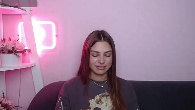 MilanaAngelAs webcam