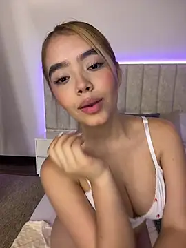 Mia_Roswell webcam