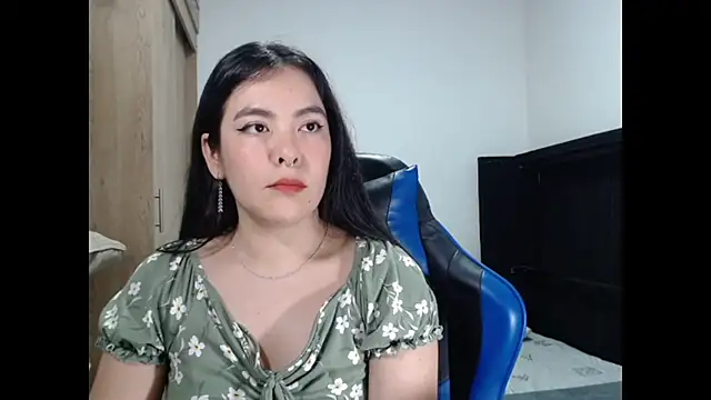 EloiseJun webcam
