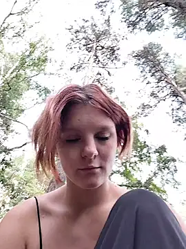 NinaParri webcam