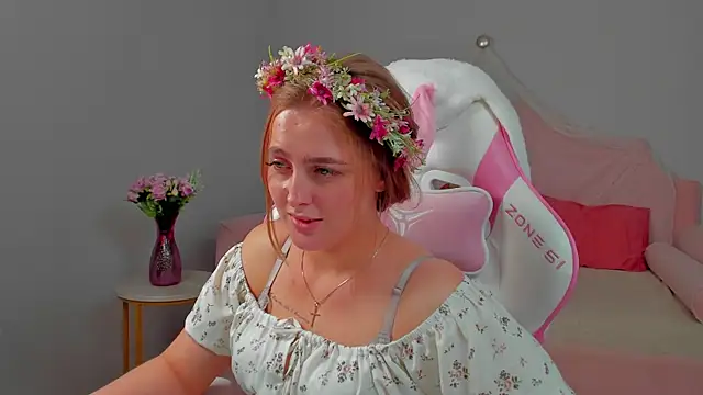 EllaBells webcam