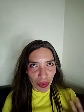 loveuu-bae webcam
