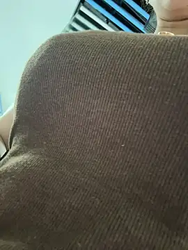 okgirl_23 webcam