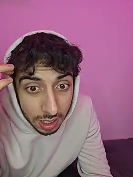 LeoyNicky98 webcam