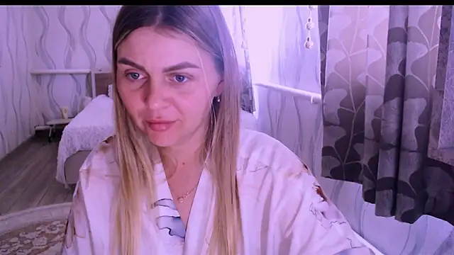 MagicKatarina_ live cam on StripChat