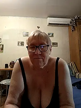 Molli1408 live cam on StripChat