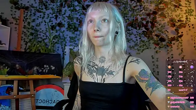 tattoo_art_baby webcam