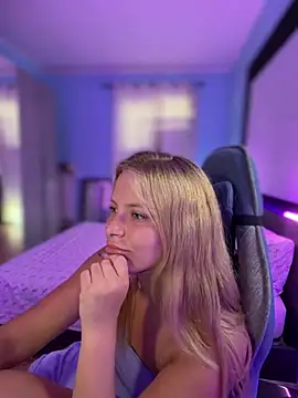 AnastasiaAniess webcam