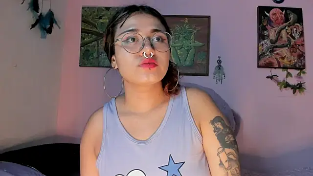 Maddy_Jhonsson webcam