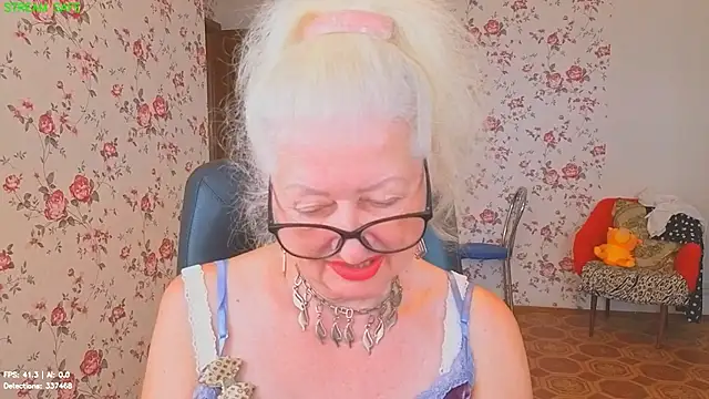 Maya_Mayflower webcam