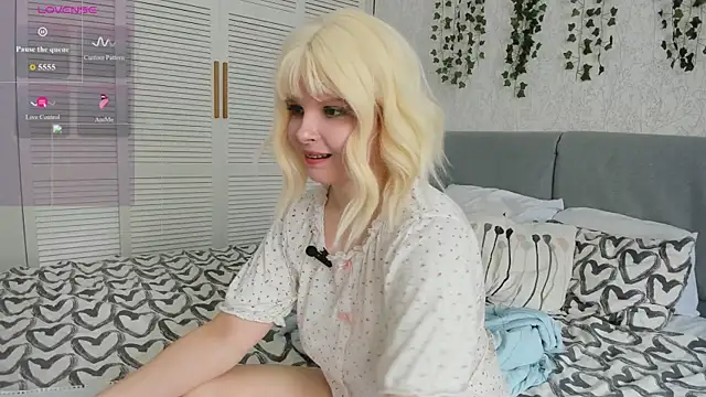 Stacy_Starr webcam