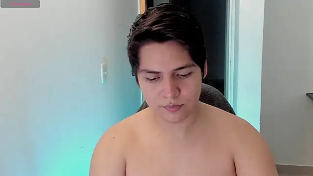Asta_YunoXXX webcam