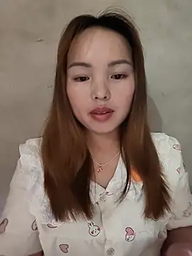 Mina_xYx webcam