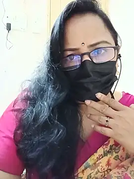 monisha_cam webcam