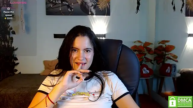 rosaleia_ webcam