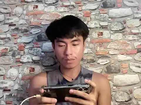 Benevolent_XO_Marc webcam