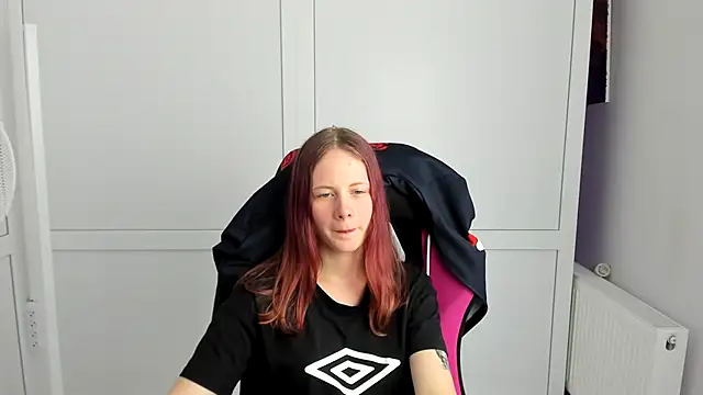 Skylar_spring webcam