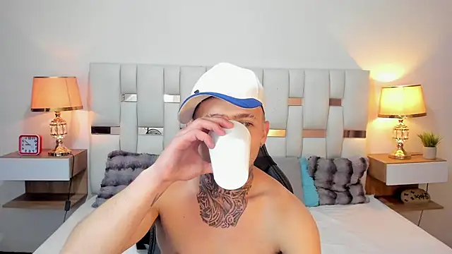 Zeus_damian21 webcam