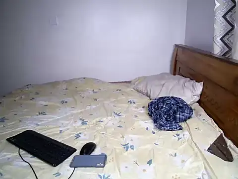 sunflower_doll webcam