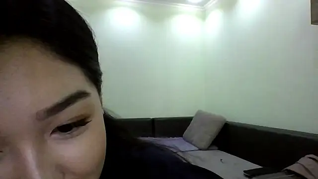 MintyMuse live cam on StripChat