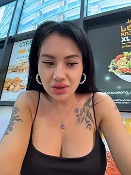 Wet__Bunny 💎 naked cam