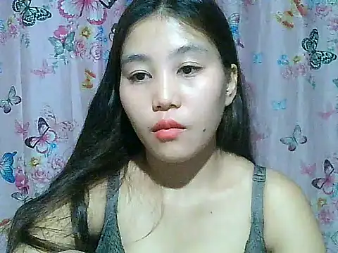 SexyAsianPussy4u webcam