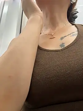 okgirl_23 webcam