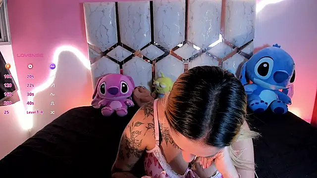 Amanda_klaire webcam