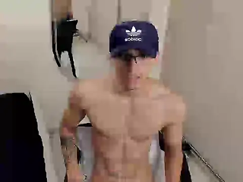 Mheysam_Youngerx Live Web Cam Show