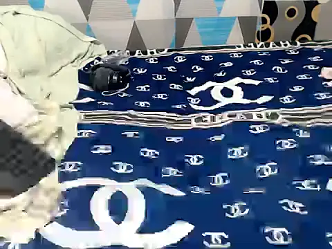Trish_CurveCock live cam on StripChat
