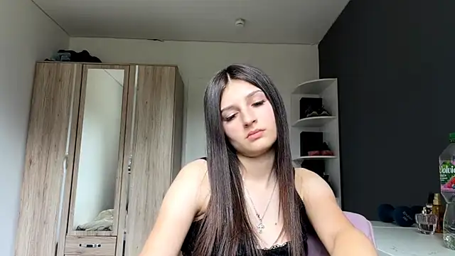 SpanishRooter webcam