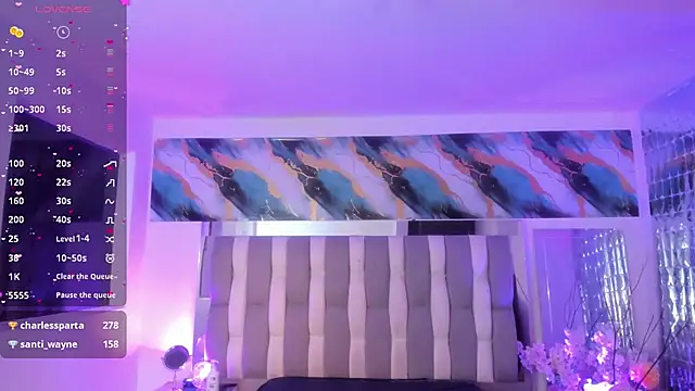 IsaDiiaz live cam on StripChat