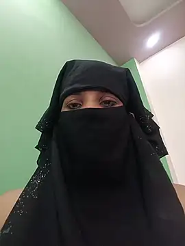Aafreen_36 live cam on StripChat