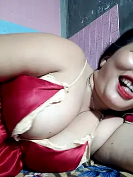 Irene-01 live cam on StripChat