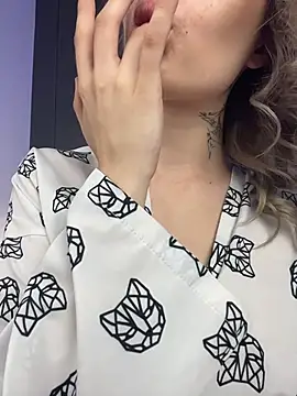 AminaBlush