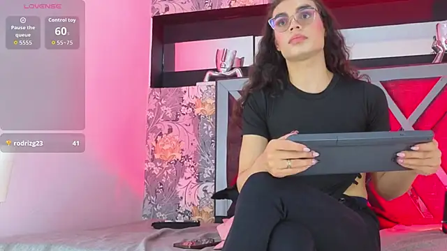 cami_doll_ webcam
