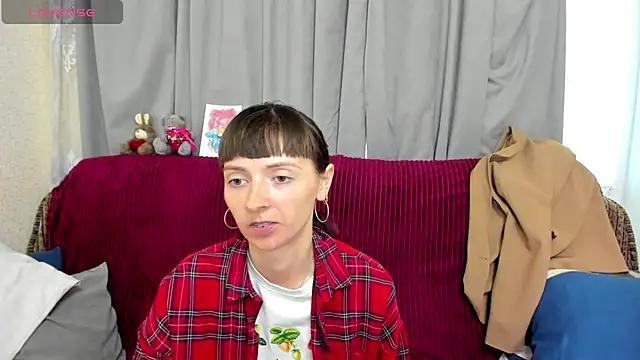 TayanaJons webcam