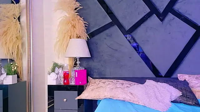 CamilaJohnston webcam