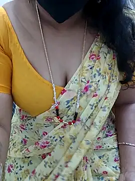 luci-queen webcam