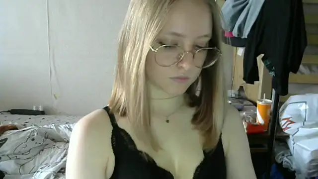 WinifredLunney webcam