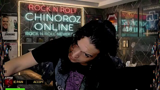 chino_roz webcam