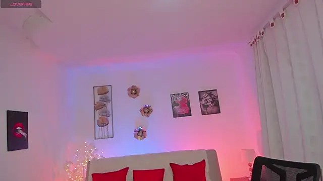 Sofia_Velvetx