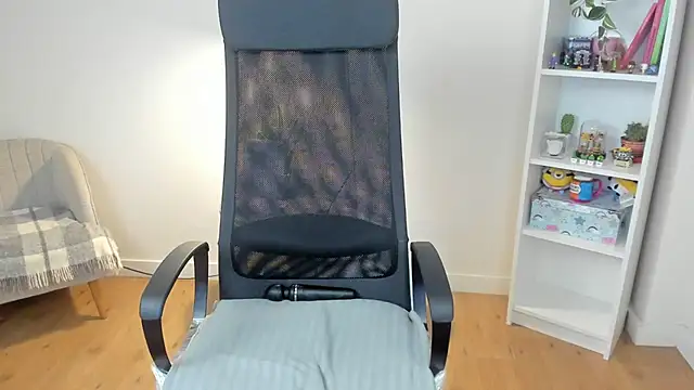 _BellaEvans_ live cam on StripChat
