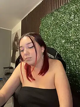 Karen18_boobs webcam